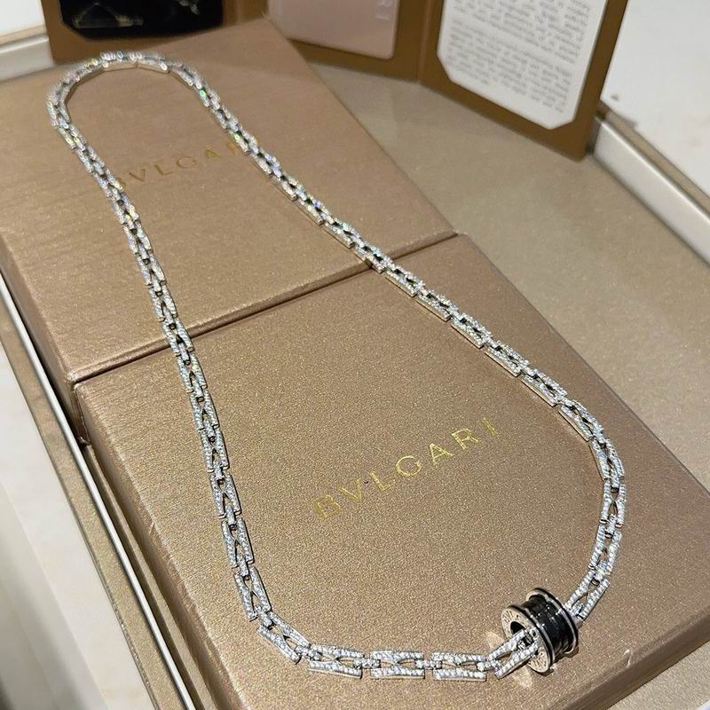 Bvlgari necklace 12yxx116